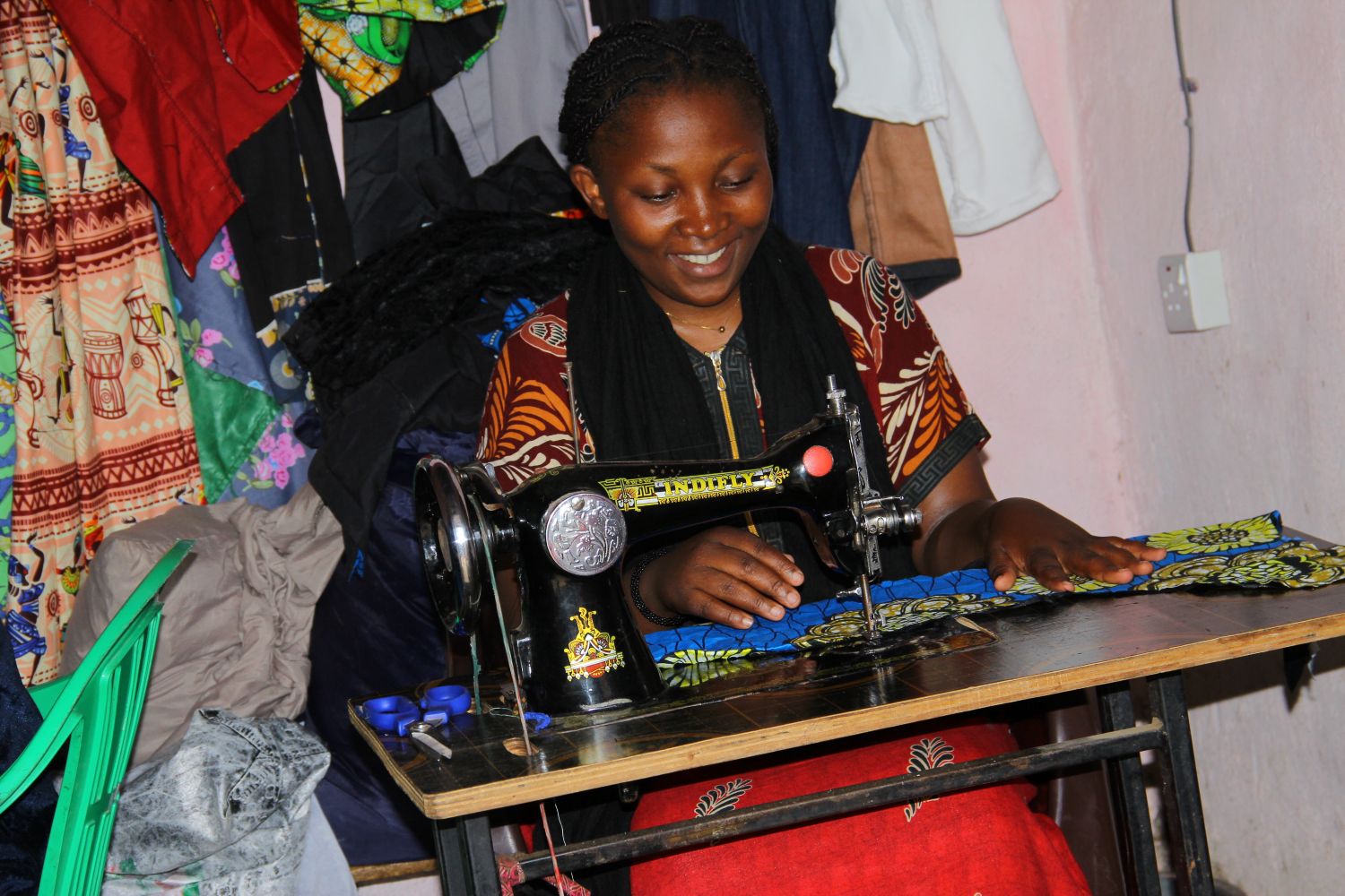 Read more about the article From Refugee to Role Model: Ariane Stitches a New Future